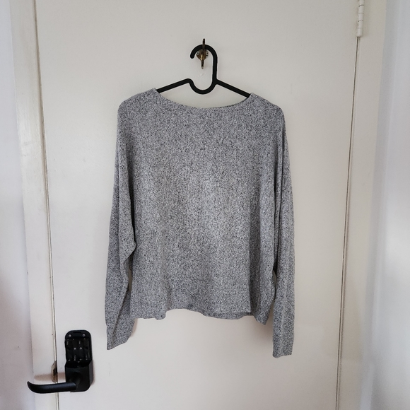 Grey Sweater - Picture 1 of 3